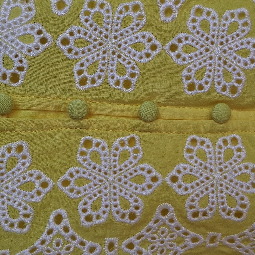 GIBSON & LATIMER Embroidered Floral Ruffled Button Front Neck Blouse Yellow XL - Picture 5 of 13